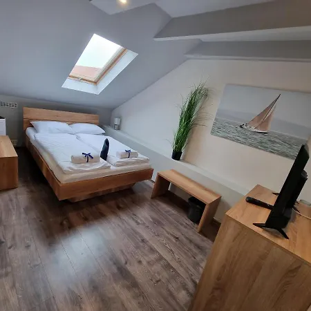 Sleeping Sailors Boutique Bed & Breakfast 4*