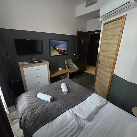 Sleeping Sailors Boutique 4*